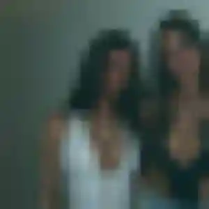 Rejoins Christelle, 43 ans à Adé en privé