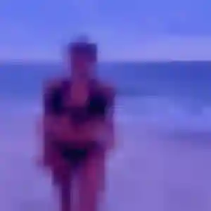 Photo de Lena à Allériot (27 ans) - plan cul sans inscription