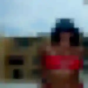 Photo de Vanessa à Allez-et-Cazeneuve (29 ans) - plan cul discret