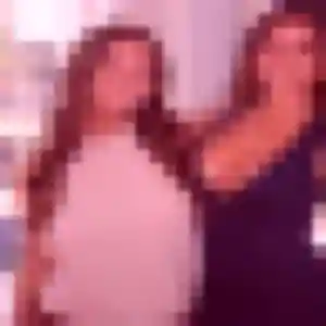 Aisha, 28 ans, dispo pour plan cul à Allonne