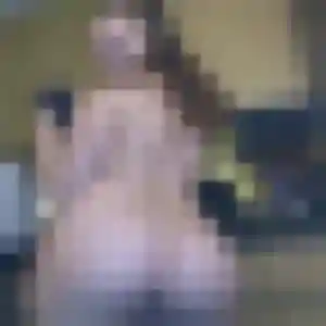 Sophie, 37 ans, disponible à Andouillé pour un plan cul