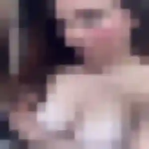 Photo de Caroline à Angers (29 ans) - plan cul anonyme