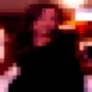 Charmante Flore, 25 ans à Annay - voir sa photo