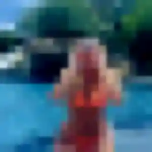 Hajar, 40 ans, disponible à Antibes pour un plan cul