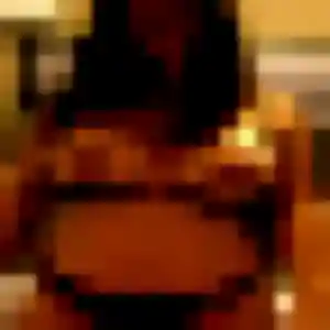 Salima, 32 ans, disponible à Arçon pour une rencontre coquine