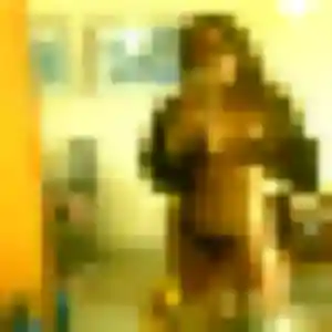 Sexy Lamia, 38 ans à Arnèke - découvrir son profil