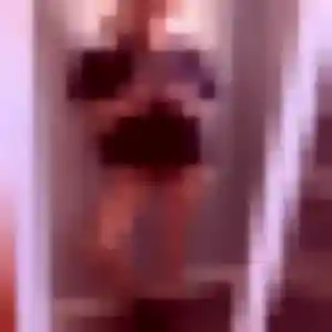 Sylviane, 45 ans, connectée à Arrest pour un plan cul