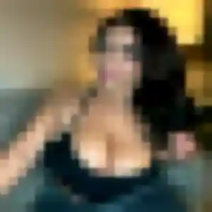 Profil de Wahiba à Artix (34 ans) - plan cul sans inscription