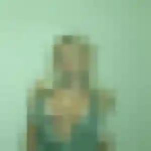 Photo de Zineb à Assier (34 ans) - plan cul discret