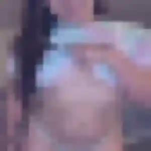 Sexy Nolwenn, 43 ans à Auchay-sur-Vendée - découvrir son profil