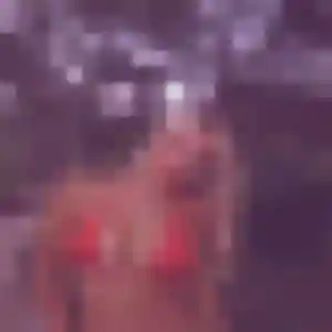 Sexy Ursula, 29 ans à Auffreville-Brasseuil - voir sa photo