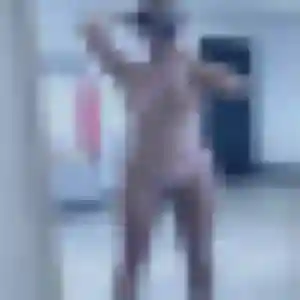 Photo de Louise à Auzances (45 ans) - plan cul gratuit