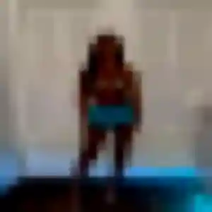 Sexy Celia, 41 ans à Avesnes-sur-Helpe - découvrir son profil