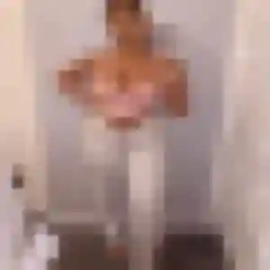 Découvre Blandine, 43 ans à Bages gratuitement