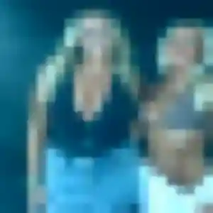 Sexy Cindy, 35 ans à Ballon - voir sa photo