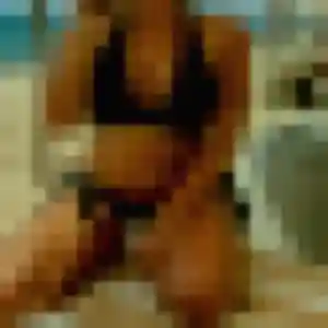 Helene, femme de 26 ans cherche plan cul à Barneville-Carteret