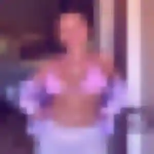 Photo de Caroline à Basse-Pointe (31 ans) - plan cul anonyme