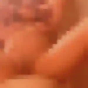 Ava, 45 ans, disponible à Baud pour un plan cul