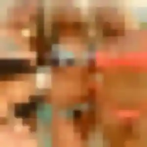Photo de Theresa à Baule (29 ans) - plan cul anonyme