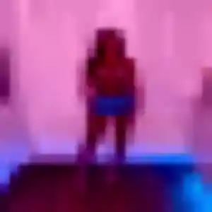 Flavie, 37 ans, connectée à Baulon pour un plan cul