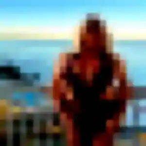 Rejoins Janine, 39 ans à Bayon en t'inscrivant