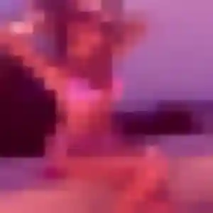 Coralie, 22 ans, dispo pour plan cul à Bazoches-sur-Guyonne