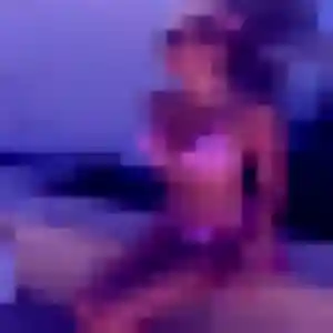 Laura (37 ans) à Beaulieu-sur-Loire cherche un plan cul rapidement