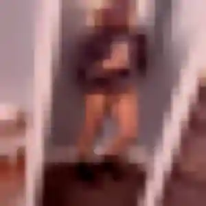 Contacte Leonore, 26 ans à Beaumont-sur-Oise gratuitement