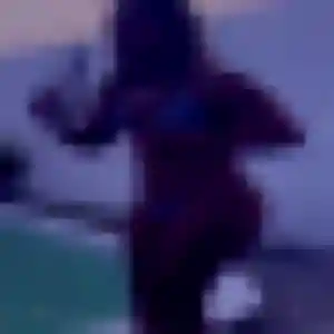 Sandrine, 42 ans, connectée à Bernay-Saint-Martin pour un plan cul
