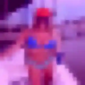 Sara de Betton, 43 ans - plan cul discret