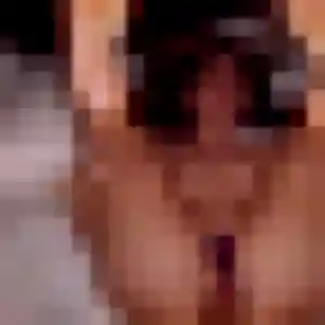 Samantha, 32 ans, cherche un plan cul à Beynac