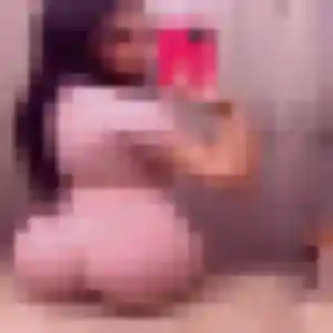 Photo de Erika à Biaudos (42 ans) - plan cul gratuit