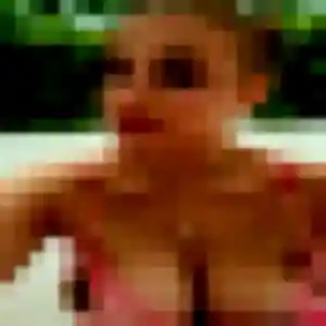 Valerie, 33 ans, dispo pour plan cul à Bihorel