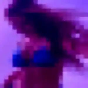 Contacte Louisa, 25 ans à Boffres en privé