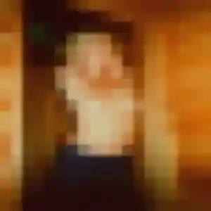 Sandrine, 25 ans, connectée à Bormes-les-Mimosas pour une rencontre coquine