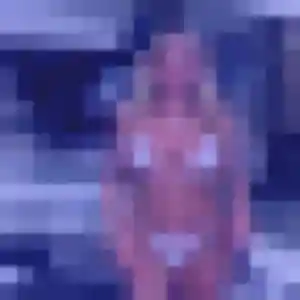 Photo perso de Helena, 30 ans à Bort-l'Étang - plan discret