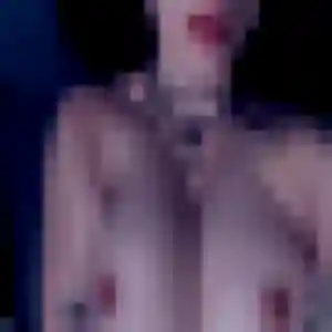Eugenie, 40 ans, connectée à Bouillargues pour un plan cul