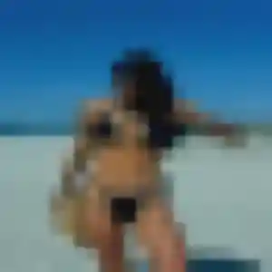 Photo privée de Phoebe, 28 ans à Bouillé-Ménard - rencontre coquine