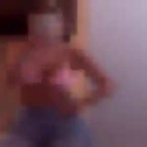 Prisca de Bouray-sur-Juine, 23 ans - plan cul sans lendemain