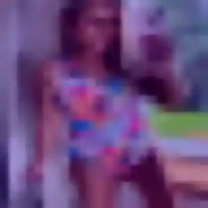 Photo exclusive de Marie-Claire, 31 ans à Bourbriac - plan discret