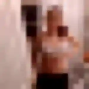 Uranie, 43 ans, cherche un plan cul à Bourguignon