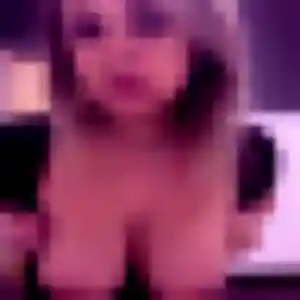 Belle Lina, 24 ans à Branges - la contacter