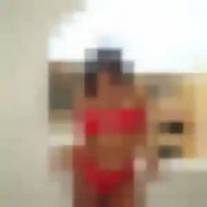 Photo de Sibylle à Branne (29 ans) - plan cul sans inscription