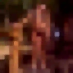 Brune, 22 ans, en ligne à Brantôme en Périgord pour une rencontre coquine