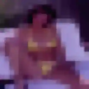 Ivana de Bréhan, 27 ans - plan cul discret