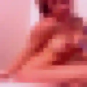 Sexy Delphine, 22 ans à Bressols - la contacter