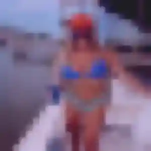 Photo de Vicky à Briec (37 ans) - plan cul anonyme