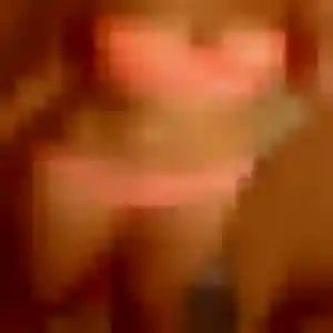 Coralie (25 ans) à Brigueuil cherche un plan cul ce soir
