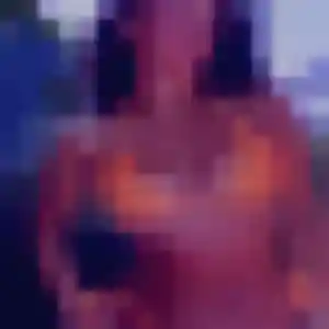 Janine, 28 ans, en ligne à Brionne pour une rencontre coquine