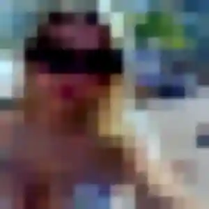 Rejoins Viviane, 42 ans à Brunémont gratuitement
